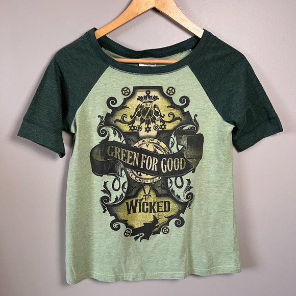 Wicked musical green for good raglan tee - Picture 9 of 9